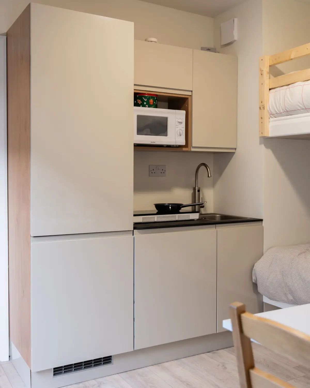 Kitchenette in the garden dwelling