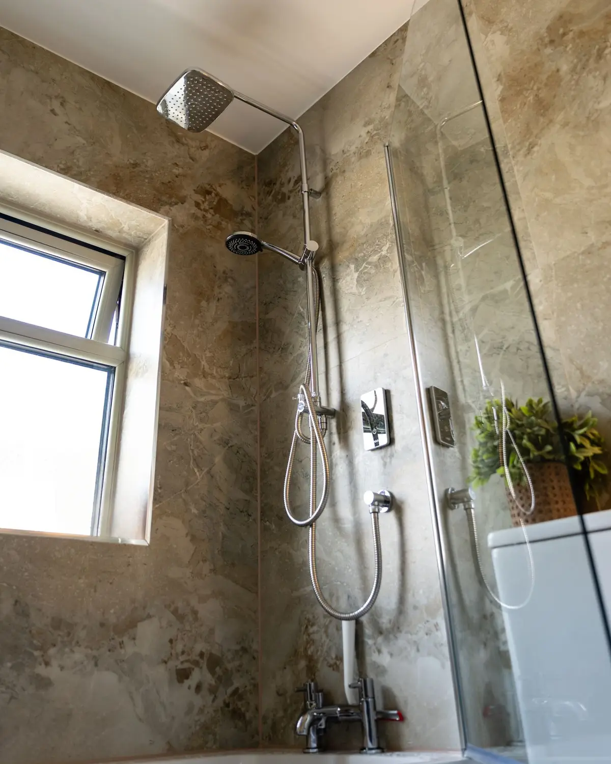 Walk-in shower, brass fittings